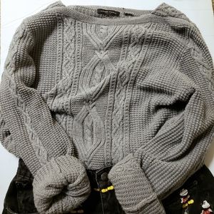 chunky gray knit sweater